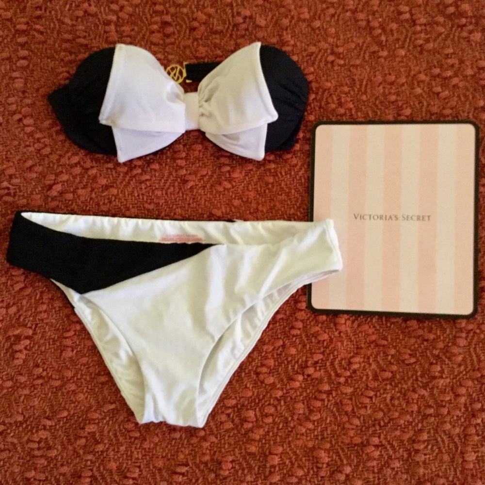 Victoria’s Secret Bikini